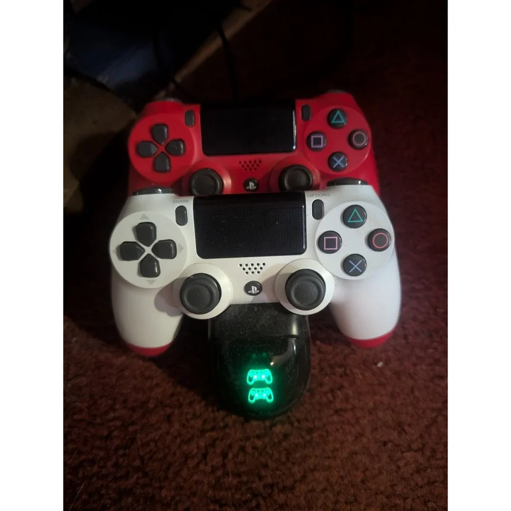 2x Sony PlayStation 4 PS4 Dual Shock 4 Wireless Controller - Red & White WORKS